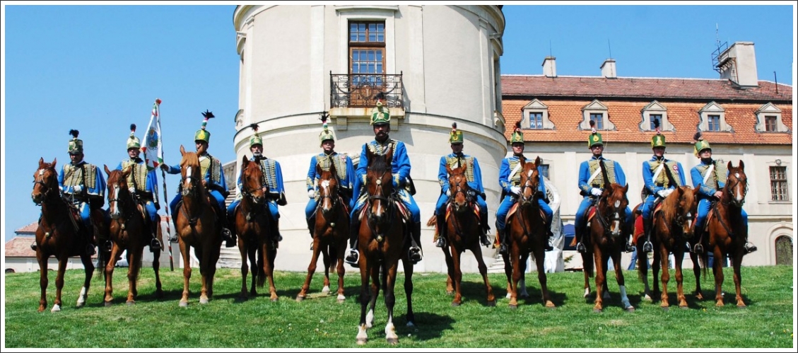 Fehérvári Huszárok Egyesülete Fehérvári Huszárok Egyesülete