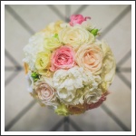 Éljen az ifjú pár!