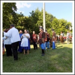 "Csupán a magyar kezében cseng a kard..." (forrás: papa-ma.hu)