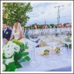 Éljen az ifjú pár!