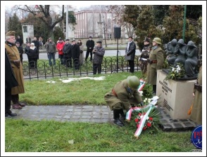 Megemlékezés Pápán a doni áttörés 73. évfordulója alkalmából - forrás: Pápa Ma