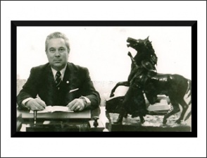 Elhunyt dr. Pál János