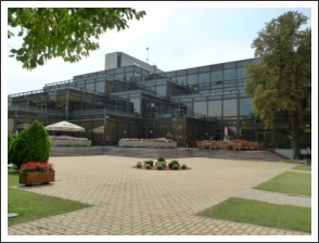 Stefánia Palota- Honvéd Kulturális Központ