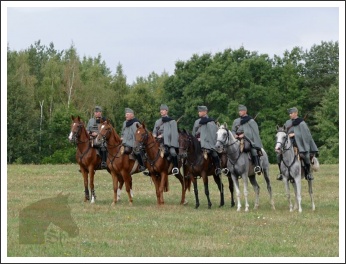 A soproni Nádasdy-huszárok a Nemzetközi lovassági napokon