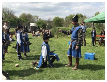 Apródavatás és mustra (fotó: "VÉRTES" Egyesület)