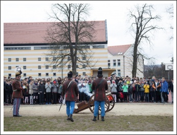 Budakeszi iskoláiban és óvodáiban március idusán (fotó: Turi András)