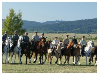 A soproni Nádasdy-huszárok a Nemzetközi lovassági napokon