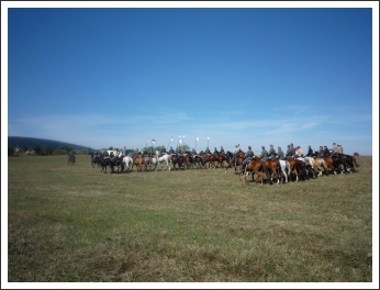 A soproni Nádasdy-huszárok a Nemzetközi lovassági napokon