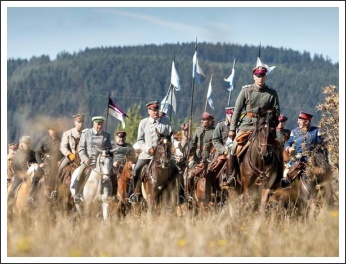 A soproni Nádasdy-huszárok a Nemzetközi lovassági napokon
