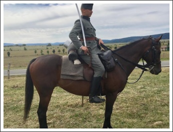 A soproni Nádasdy-huszárok a Nemzetközi lovassági napokon