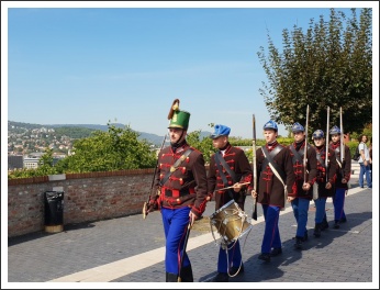 Folytatódik a tüzérség járőrsorozata