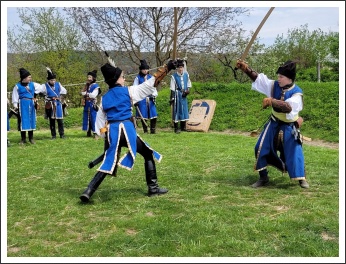 Apródavatás és mustra (fotó: "VÉRTES" Egyesület)