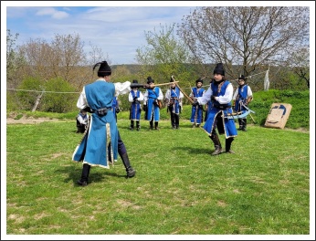 Apródavatás és mustra (fotó: "VÉRTES" Egyesület)