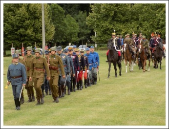 A múlt példája a jelenkornak és a jövőnek - 25 éves a Pápai Huszár Egyesület (papa-ma.hu)