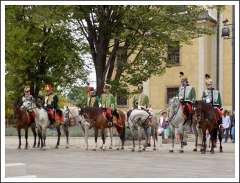 A múlt példája a jelenkornak és a jövőnek - 25 éves a Pápai Huszár Egyesület (papa-ma.hu)