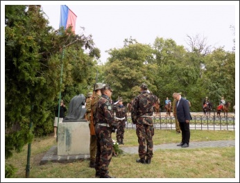 A múlt példája a jelenkornak és a jövőnek - 25 éves a Pápai Huszár Egyesület (papa-ma.hu)