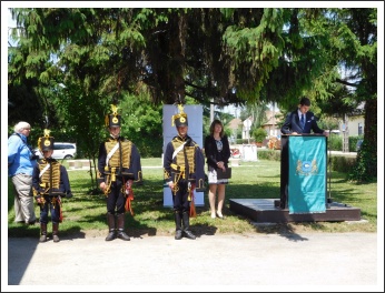 Díszőrség Sárbogárdon