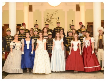 A boldog békeidők tiszti báljainak emlékezete