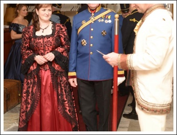 A boldog békeidők tiszti báljainak emlékezete