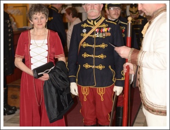 A boldog békeidők tiszti báljainak emlékezete