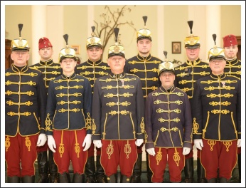 A boldog békeidők tiszti báljainak emlékezete