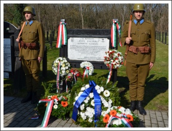 Megemlékezés Kiss Zoltán honvéd ejtőernyős századosról (fotó: Berlinger Dorottya)