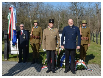 Megemlékezés Kiss Zoltán honvéd ejtőernyős századosról (fotó: Berlinger Dorottya)