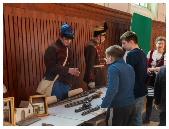 Honvéd toborzók a Budavári Palotában (fotó: Pető István)