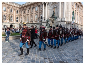 Honvéd toborzók a Budavári Palotában (fotó: Pető István)