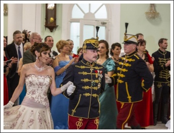 Idén is báloztak a huszárok Sopronban (forrás: sopronmedia.hu, fotó: Griechisch Tamás)