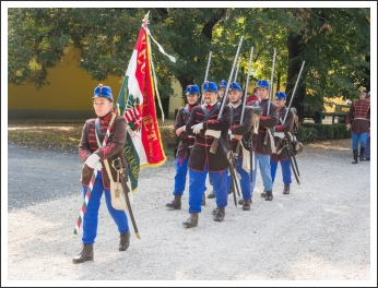 MHKHSZ gyalogsági és tüzérségi kiképzés Bábolnán (fotó: Pető István)