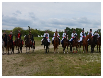 Kiképzés és hadijáték Komáromban (forrás: 2. Honvéd Zászlóalj)