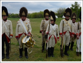 Kiképzés és hadijáték Komáromban (forrás: 2. Honvéd Zászlóalj)