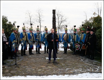 Ünnepi főhajtás a móri csata hősei előtt (fotó: Koppán Viktor)